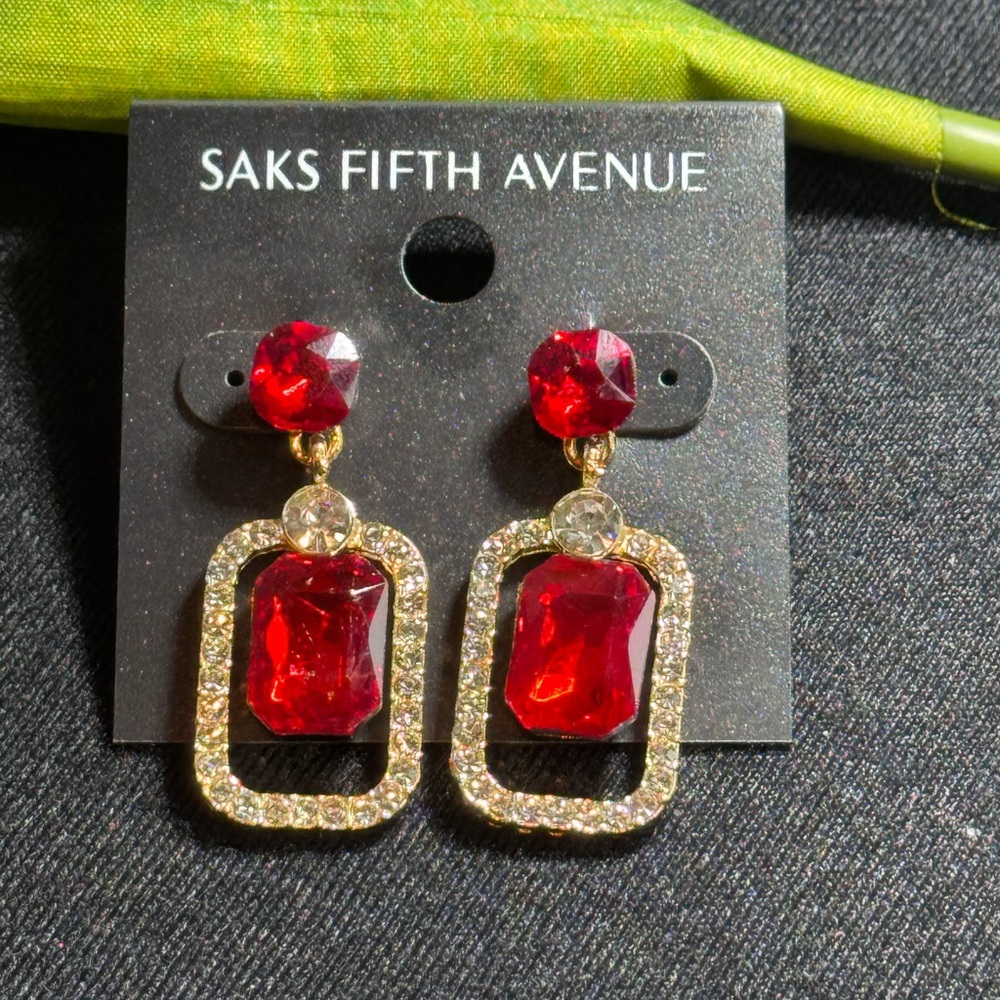 Saks Fifth Avenue Red Crystal Gold Statement Earrings 1.5in